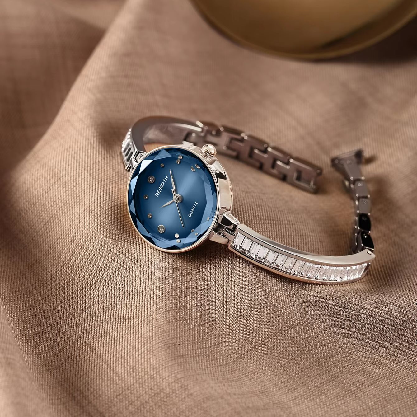 Quiet Luxury Watch - Light Luxury Cut Blue Glass Dial