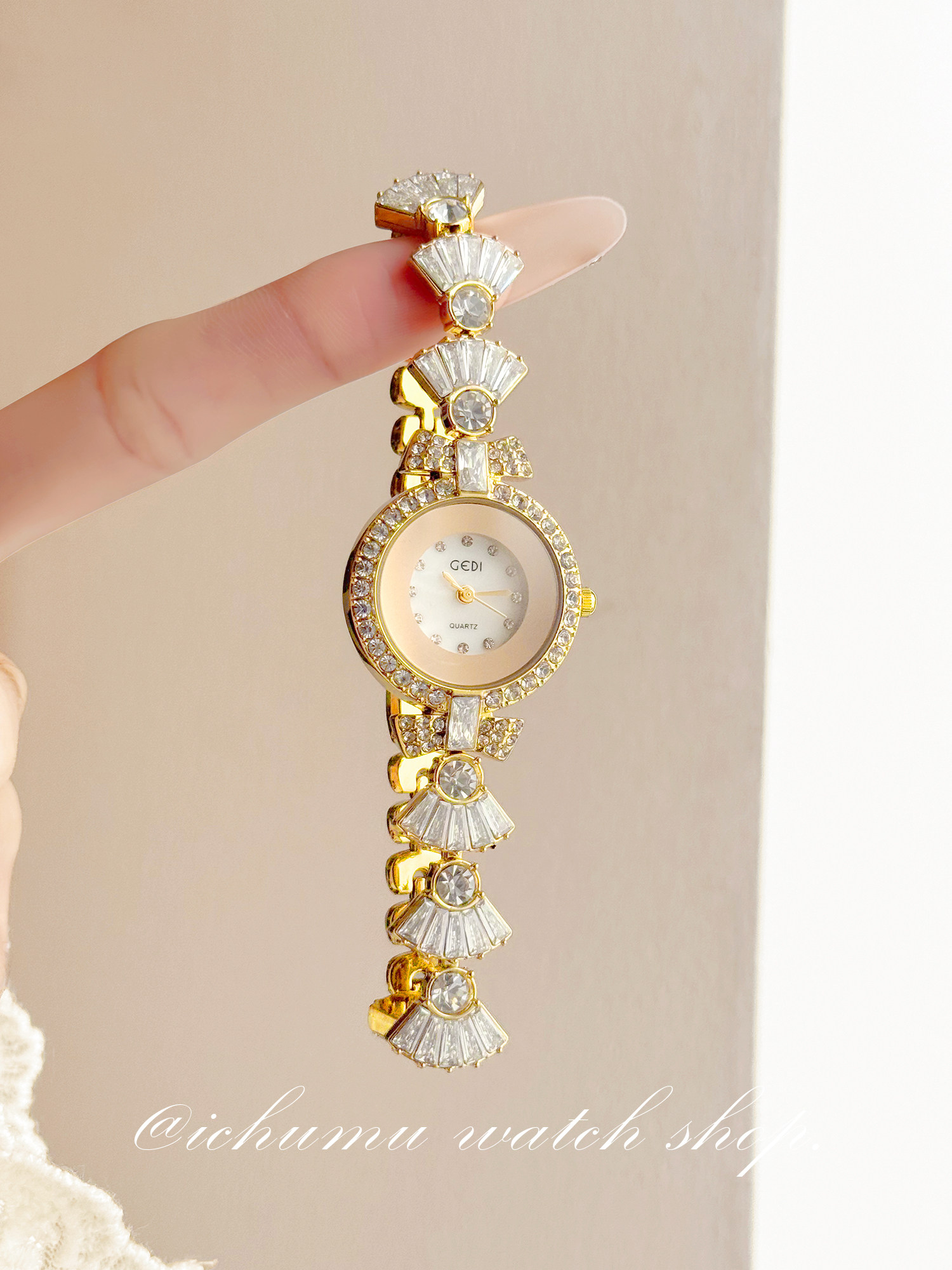 Mermaid Women's Watch Light Lu - Luxury Watch Usa 评论和价格